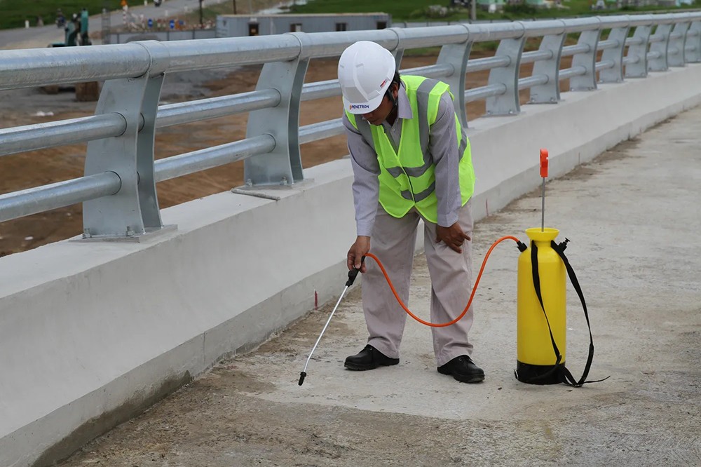 澎內(nèi)傳混凝土保護劑（PNC701）